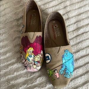 BOBS from Skechers Tan Flats with Cartoon Design